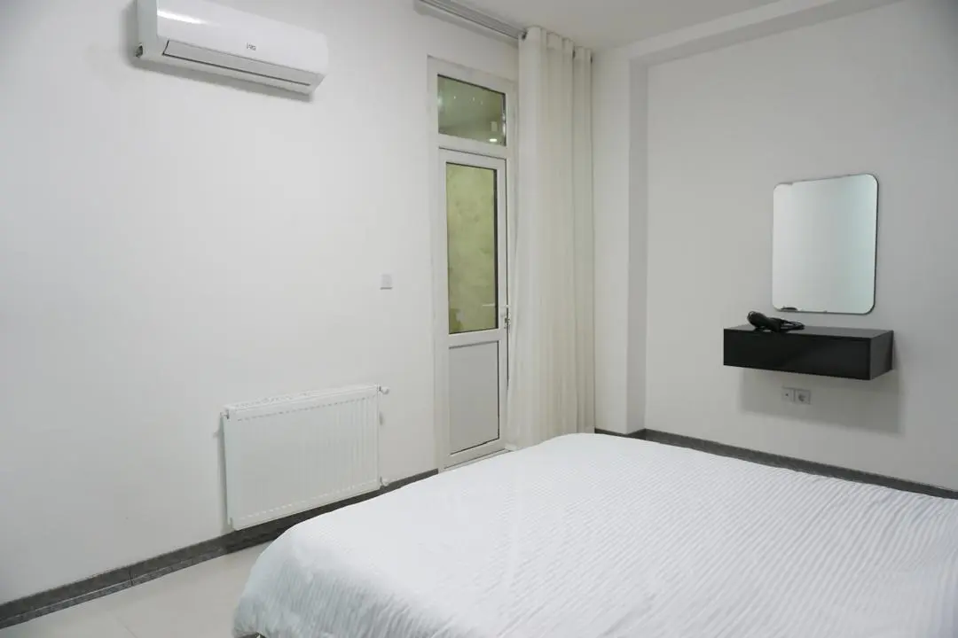 آپارتمان سوپر لاکچری جکوزی دار