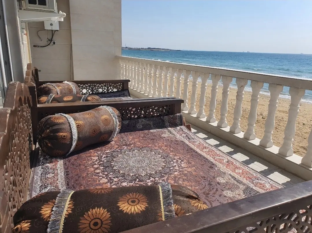 منزل مبله ساحلی در بندر سیراف