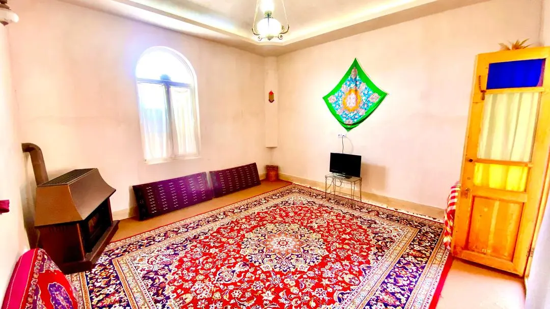بومگردی بهشت هشتم