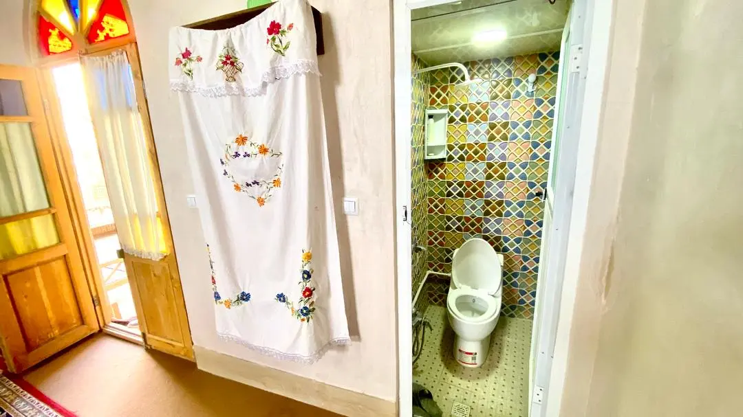 بومگردی بهشت هشتم