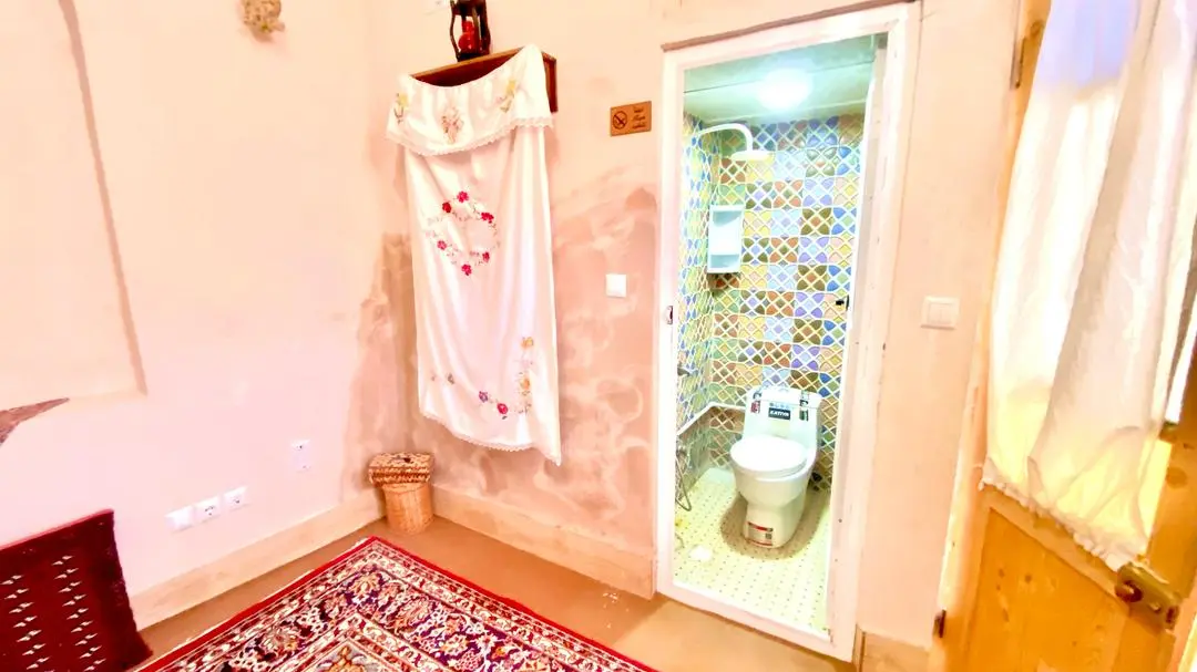 بومگردی بهشت هشتم