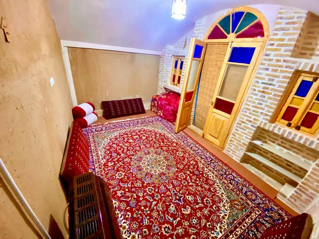 بومگردی بهشت هشتم