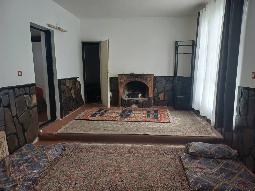 خانه باغ دو خوابه
