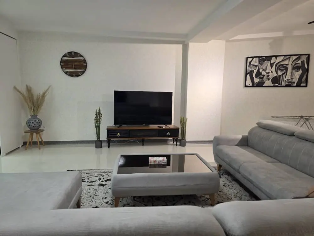 آپارتمان سوپر لاکچری جکوزی دار