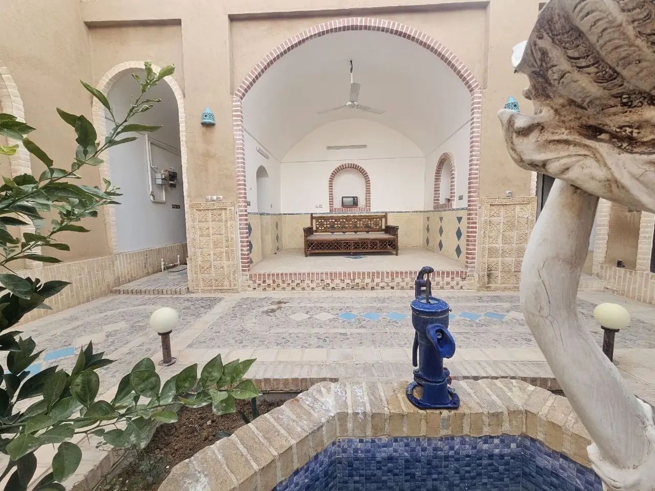 اقامتگاه سنتی خاطره ها