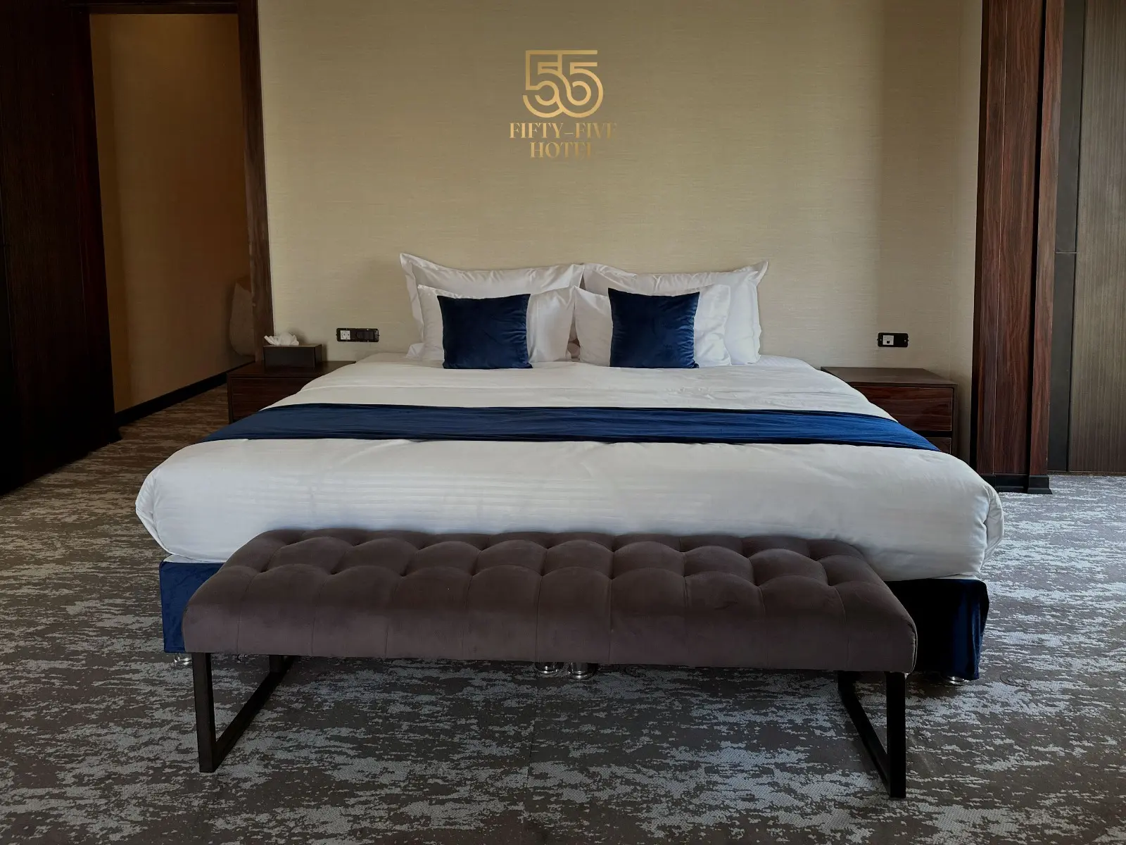 هتل 55 بندرعباس مال 