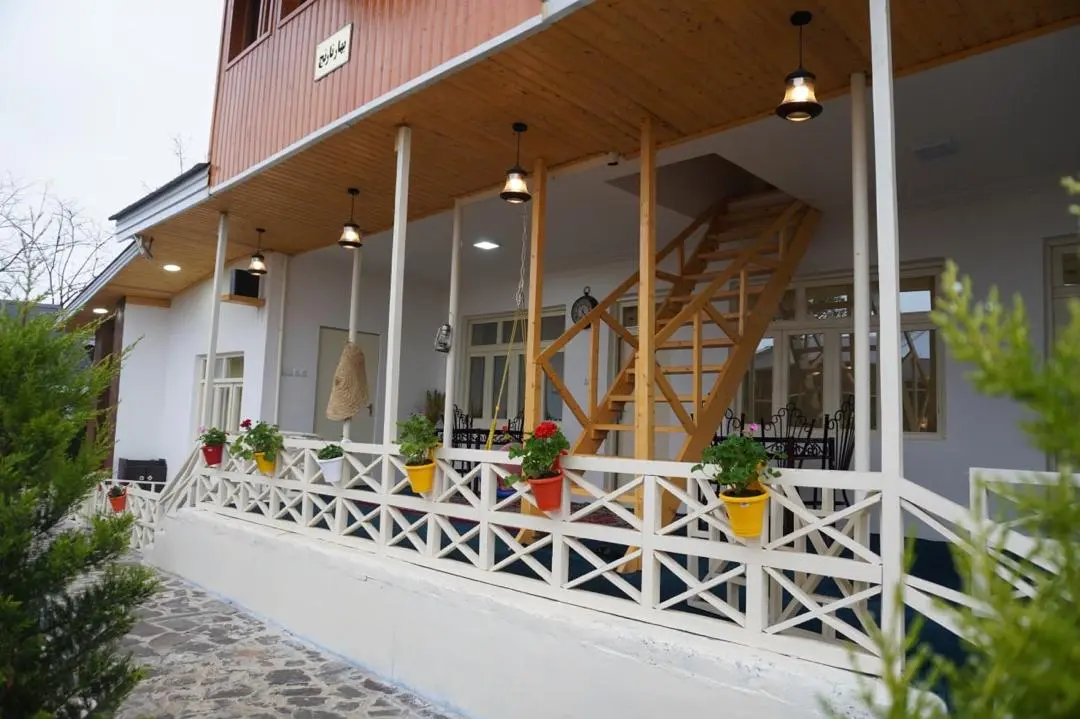 تک خوابه خانه سنتی بهار نارنج