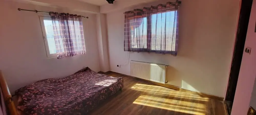 عمارت هوتارو با استخر آبگرم در زعفرانیه