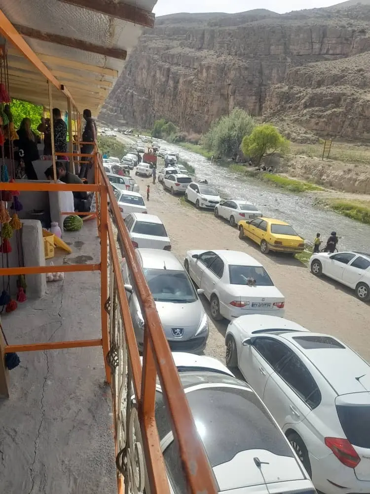 اقامتگاه بوم گردی براتیان