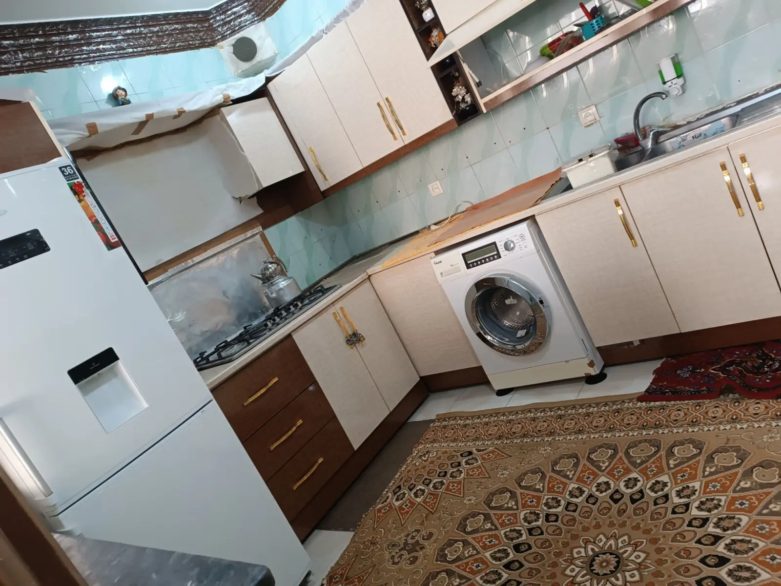 سوئیت اجاره ای نزدیک دریاچه زریبار، نزدیک بازار خریدمریوان 