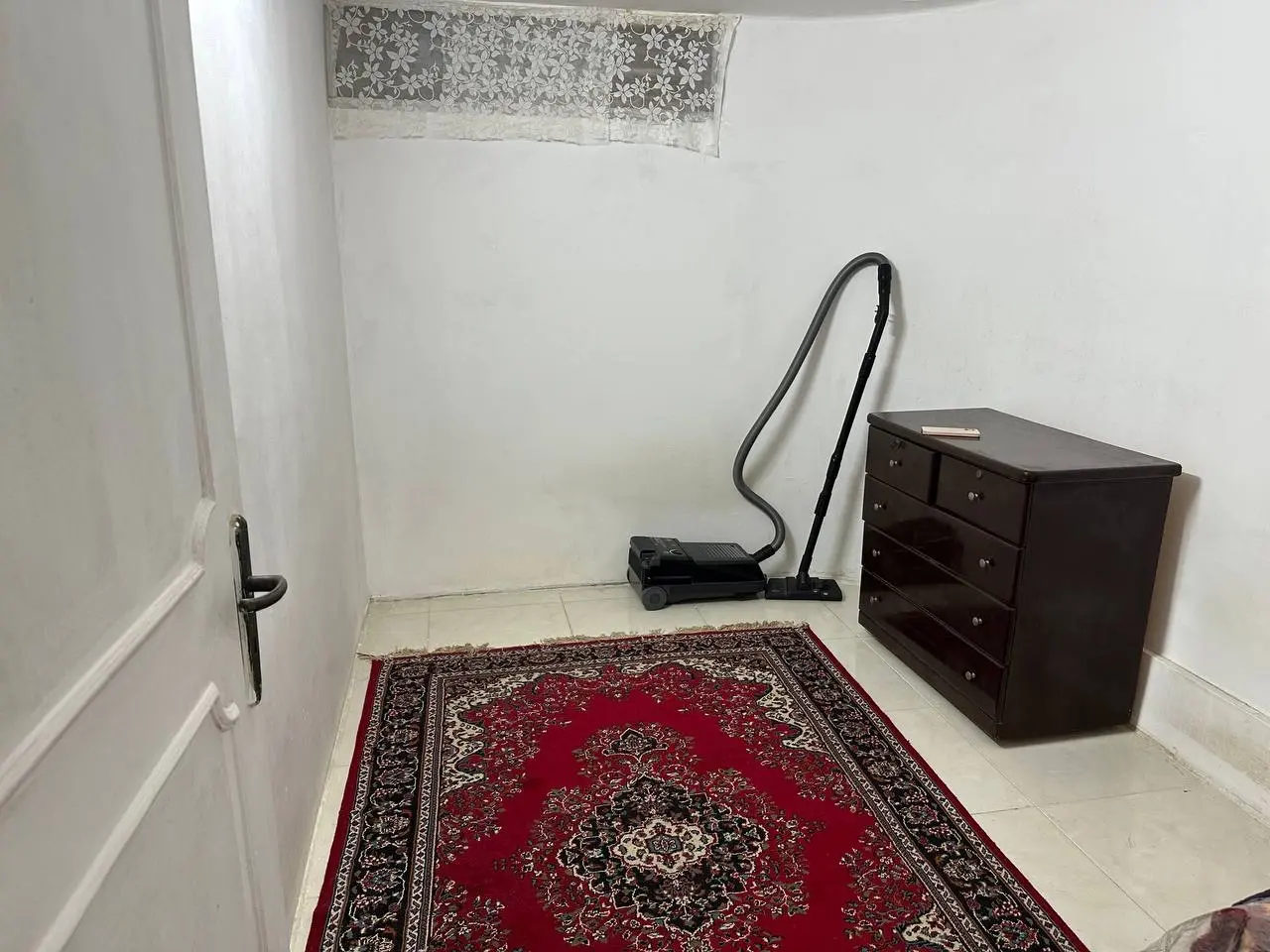سوییت دربست تکخواب در سبزه میدان رشت