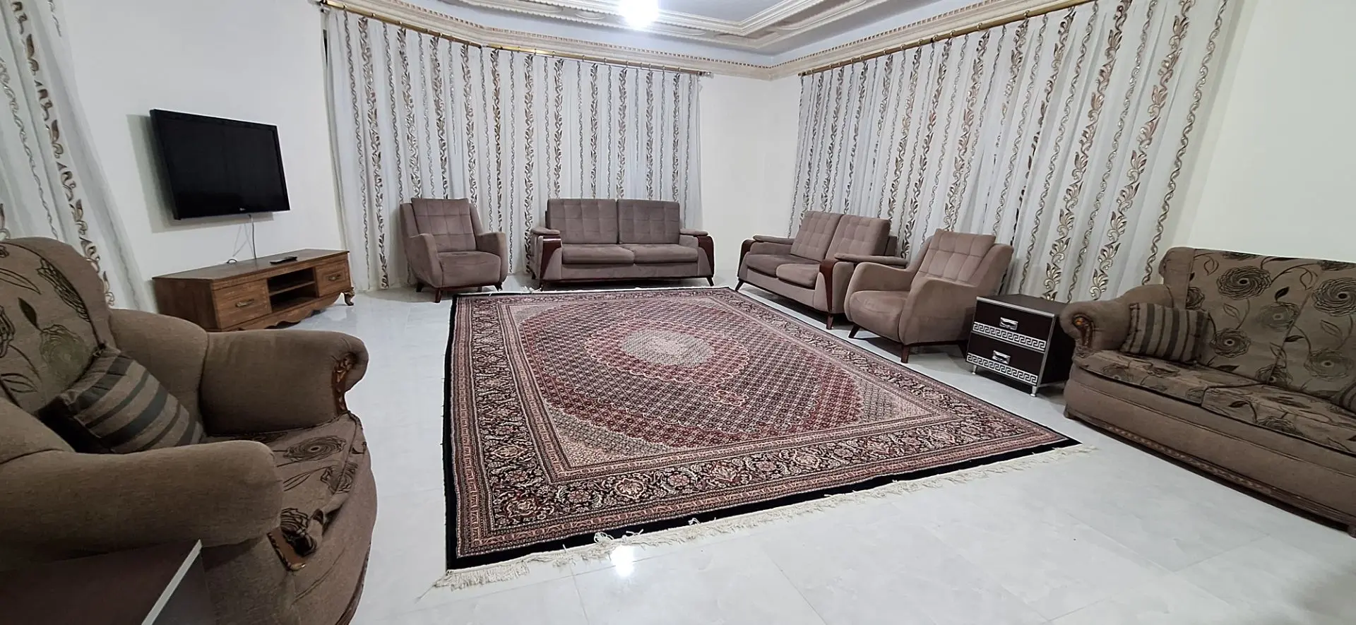 واحد دو خواب تمیز با تمامی امکانات