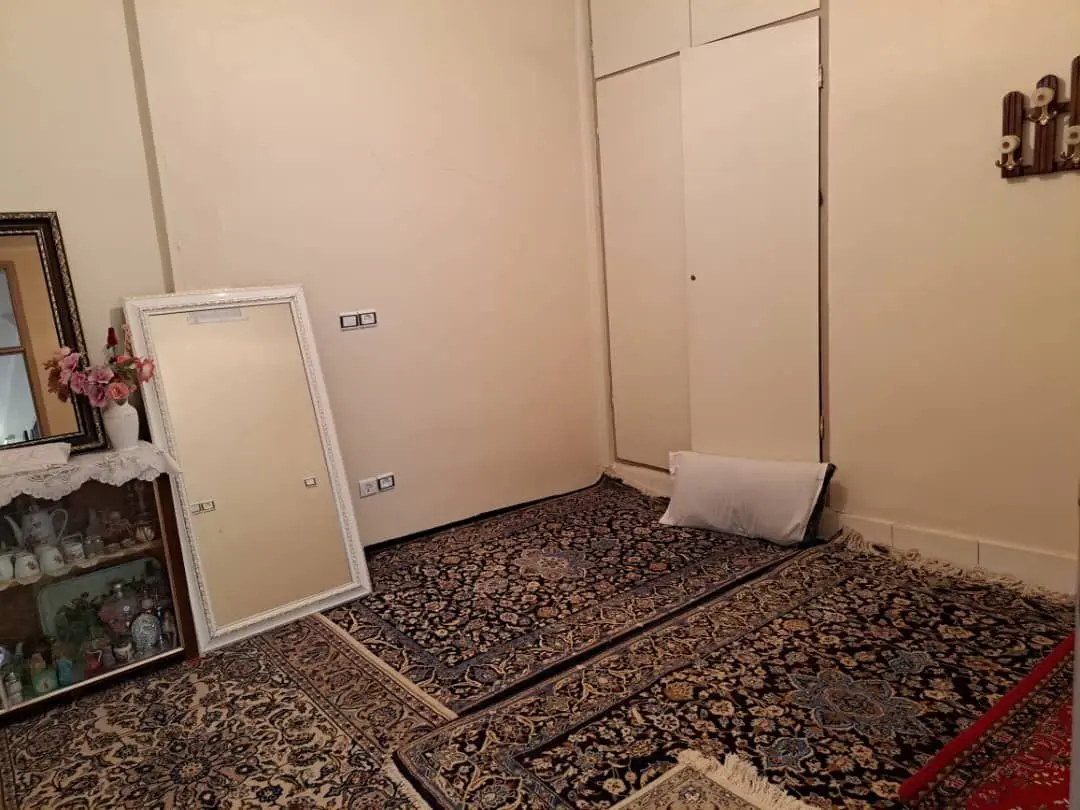واحد تک خواب در طبقه دوم