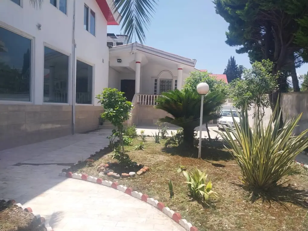 ویلا ساحلی استخر دار دربست  چالوس 