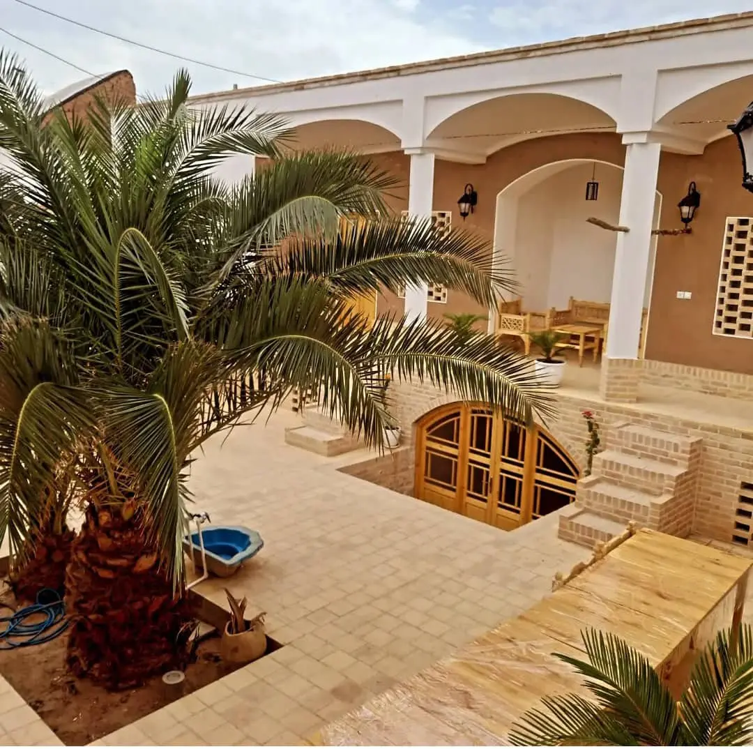بومگردی سرای بمانی