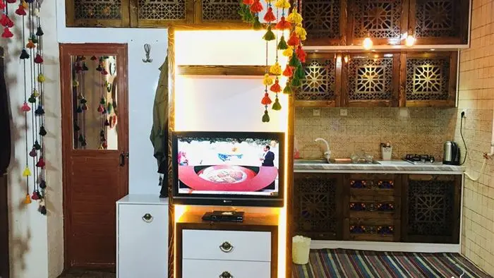 اقامتگاه دربستی با استخرآبگرم