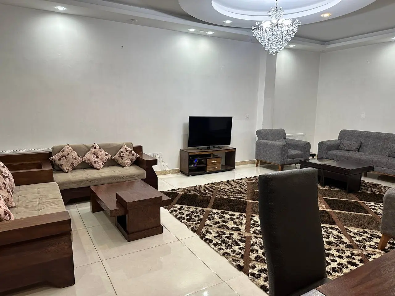 ویلا سه خواب لاکچری آسمان