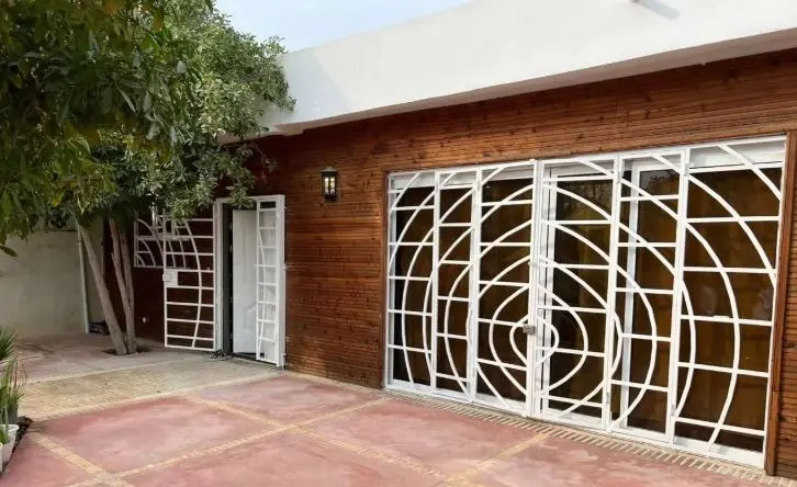 ویلایی چهارخوابه لوکس