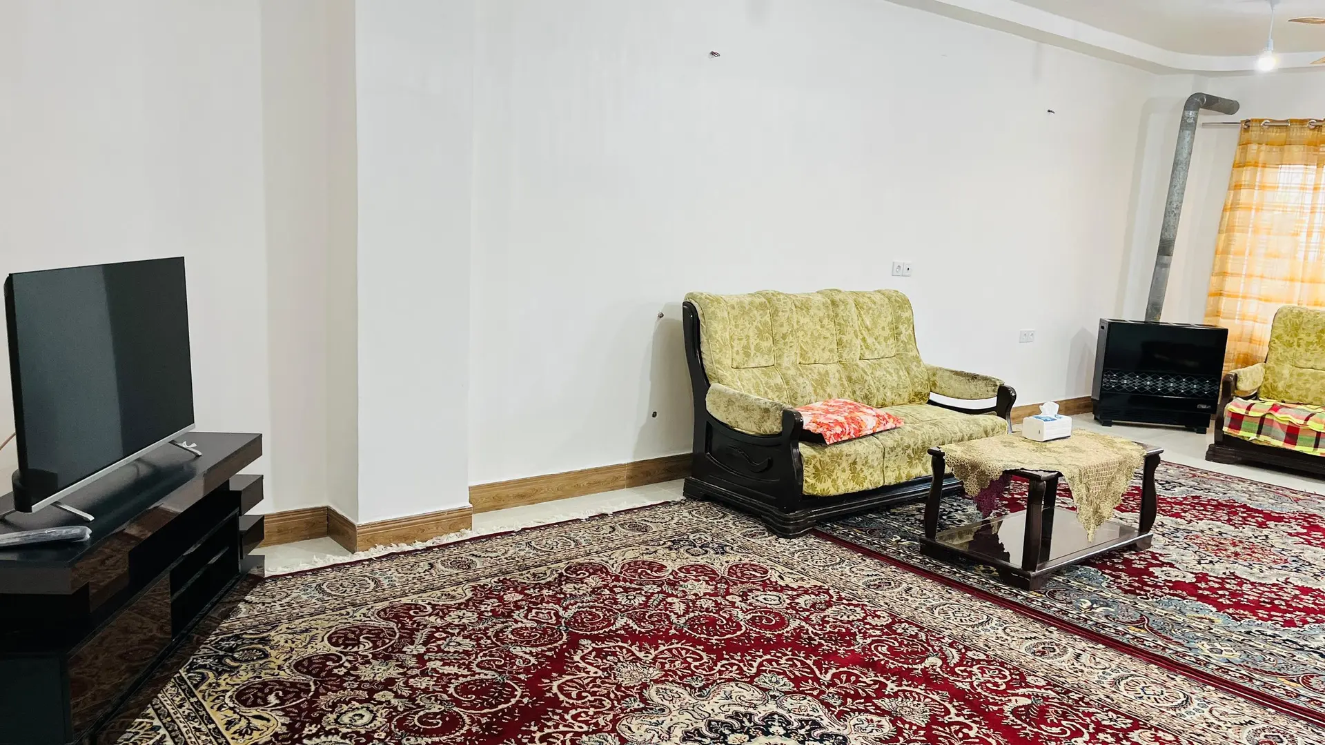 ویلایی تک خوابه شموشک