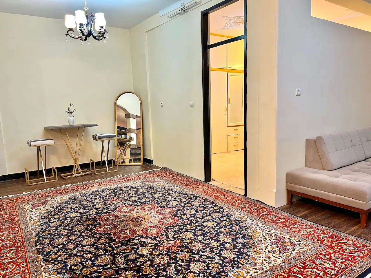 اجاره منزل مبله ویلایی دوخوابه دربست در شیراز