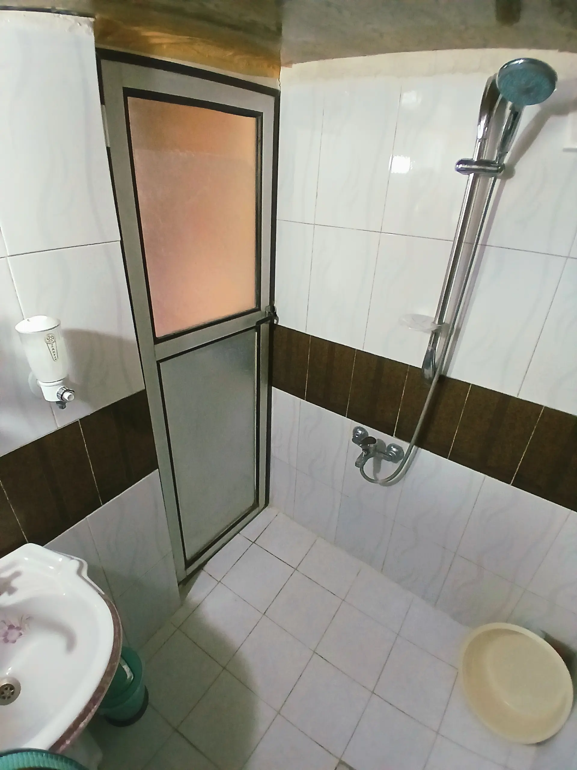 کلبه سوئیسی تک خواب تیماس
