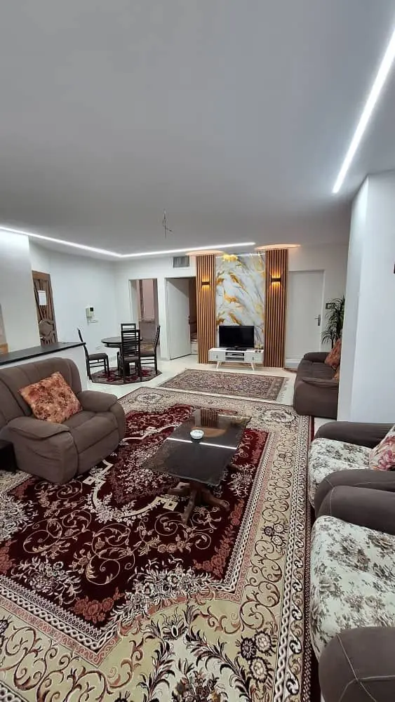 آپارتمان دو خواب نواب جنب مترو