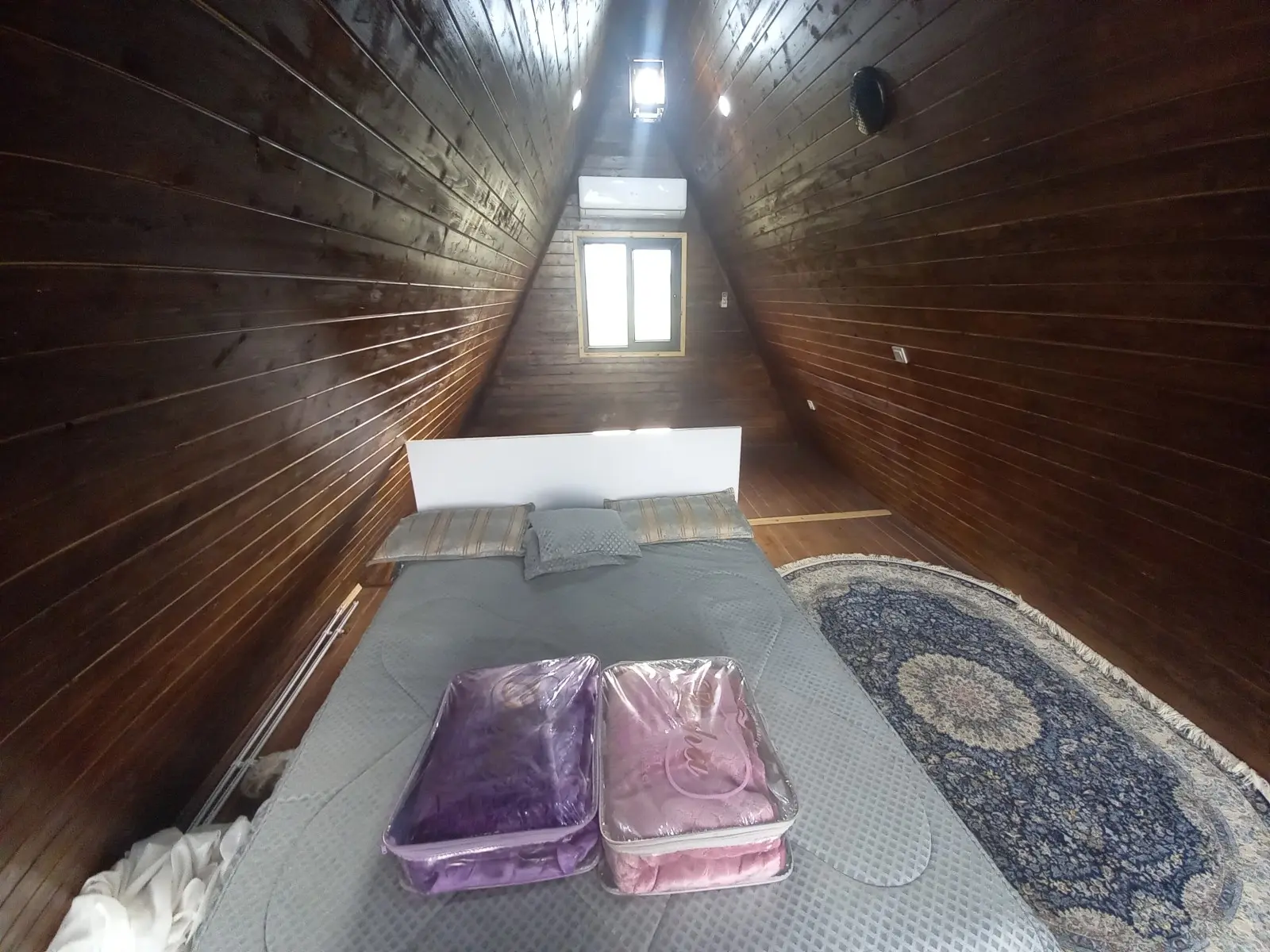 کلبه سوئیسی تک خواب مزرعه 