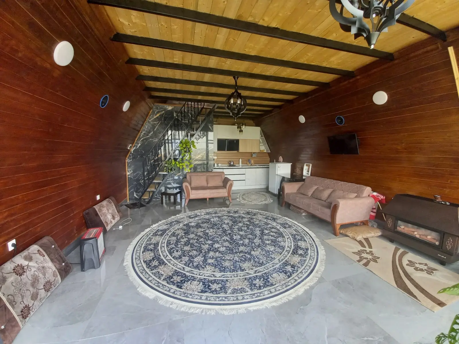 کلبه سوئیسی تک خواب مزرعه 