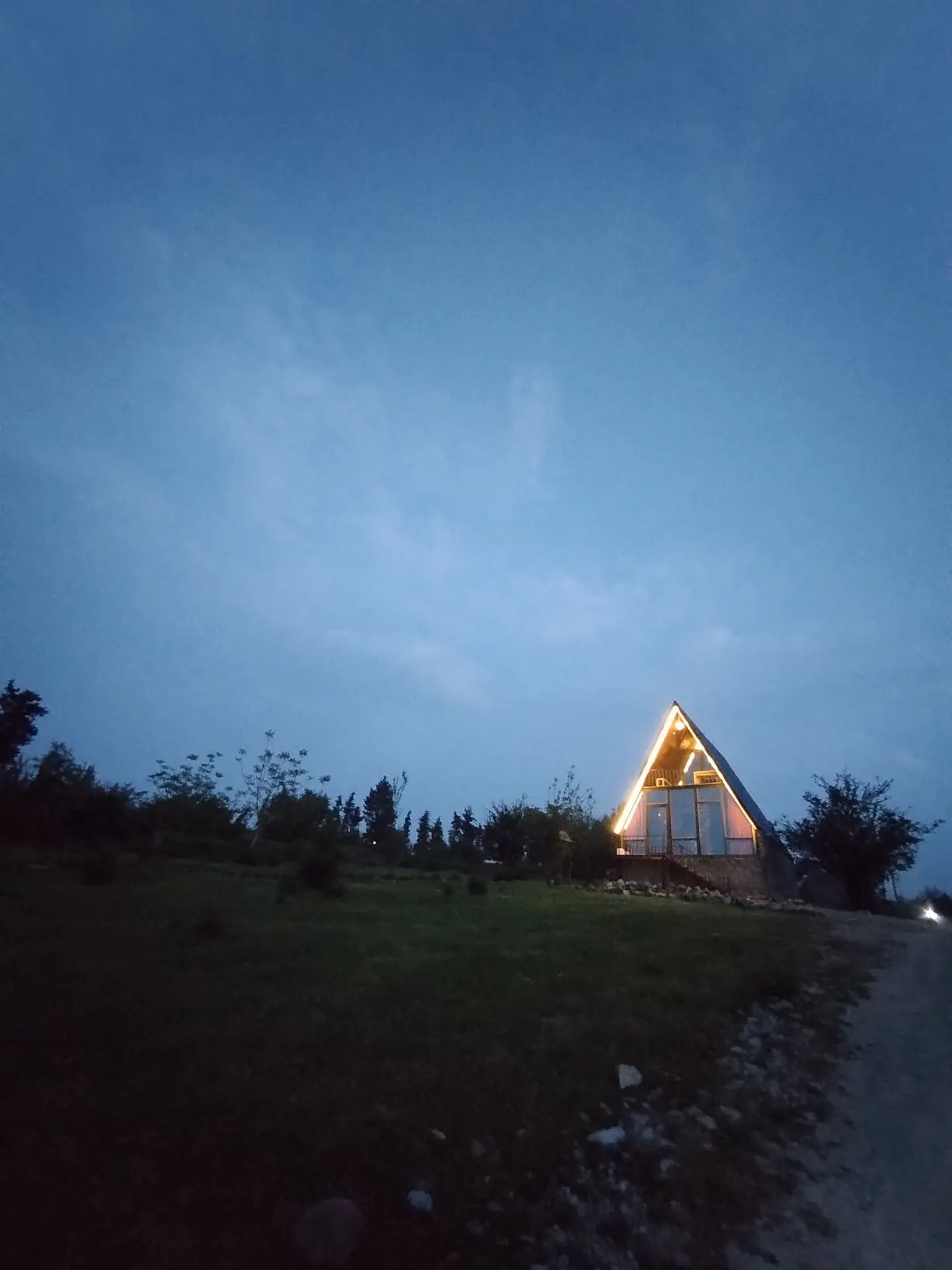 کلبه سوئیسی تک خواب مزرعه 