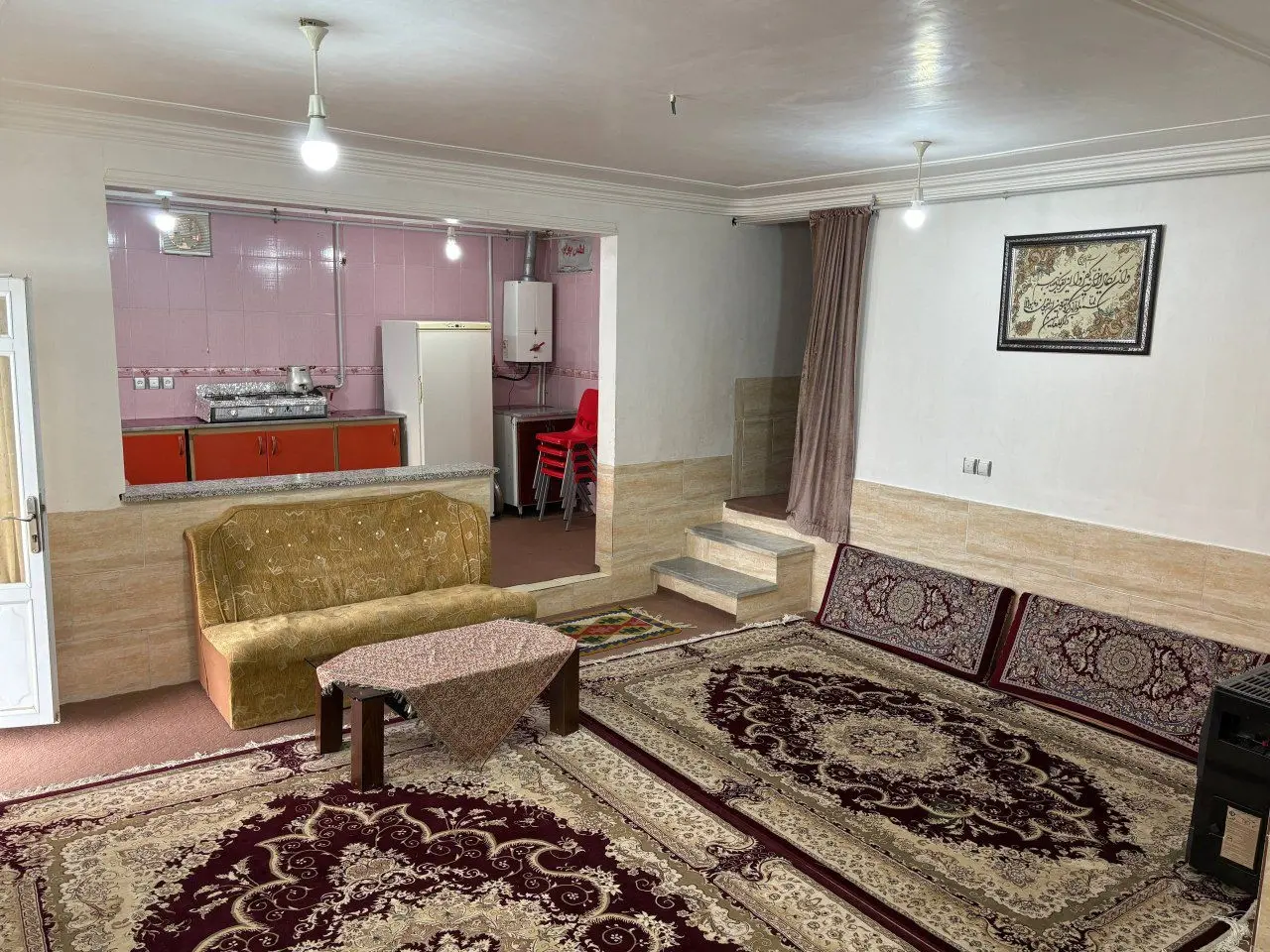 ویلا دوخوابه ی سیمرغ