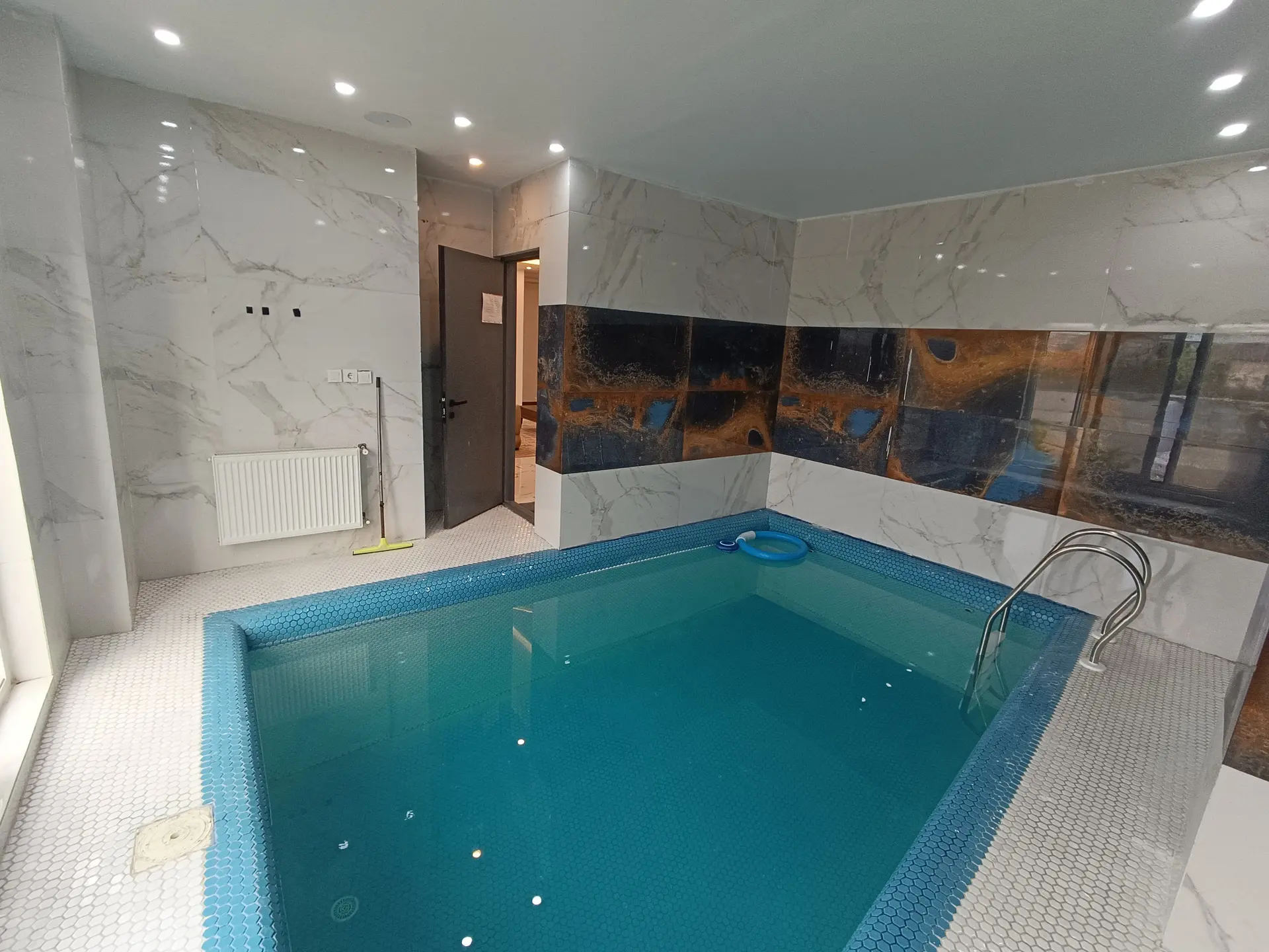 ویلای استخردار مدرن ماهور ۳
