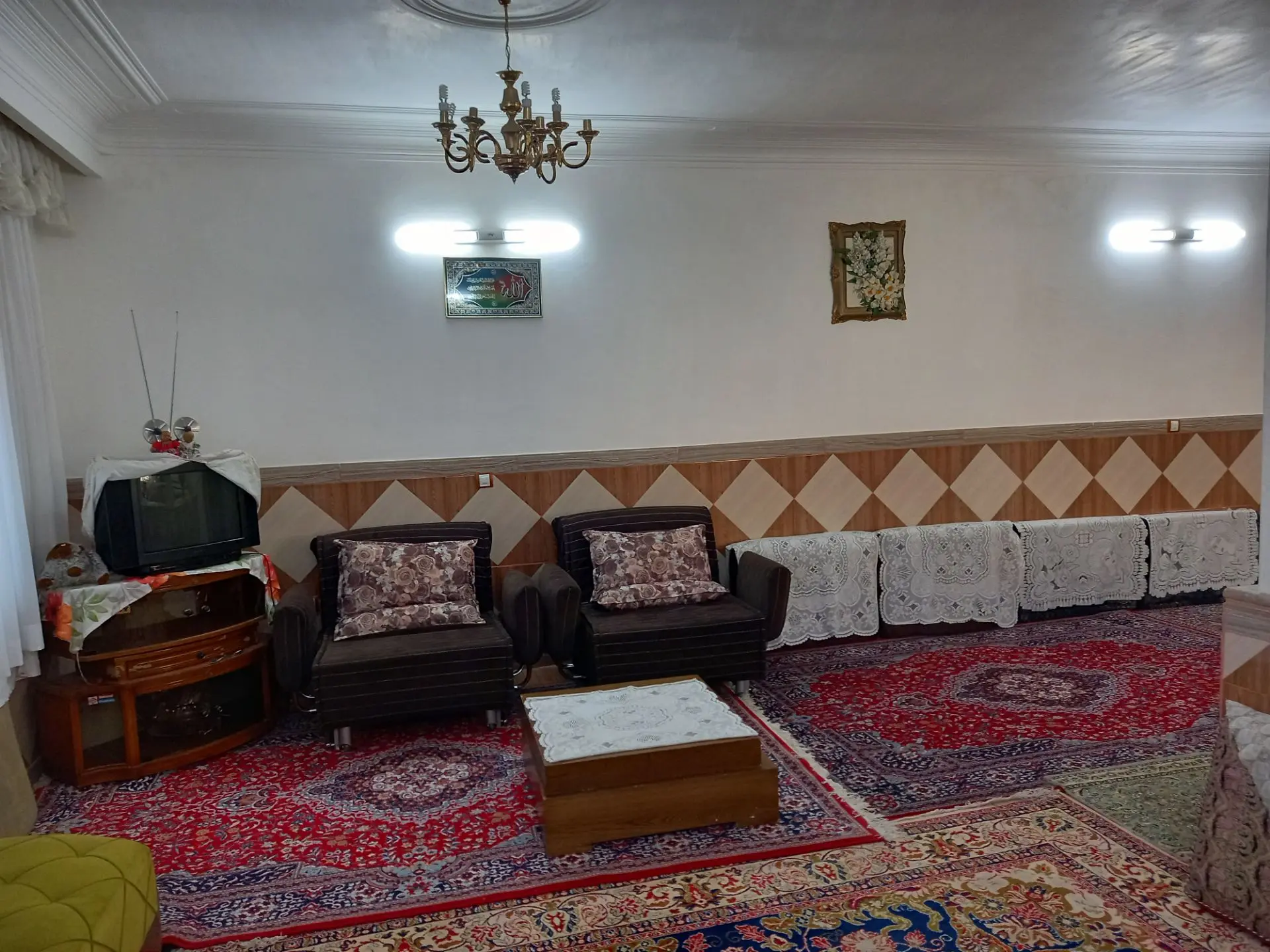 اجاره آپارتمان دربست در الموت 