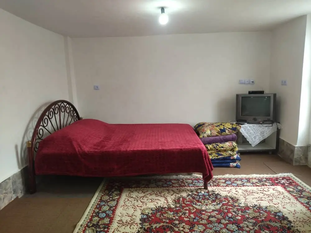 سوئیت  نقلی همیشه  بهار 