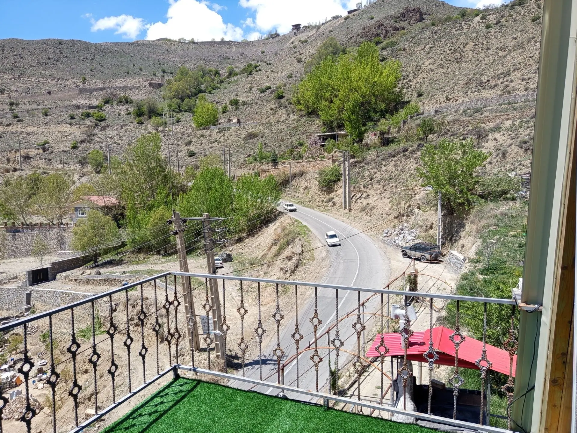 کلبه سوئیسی تک خوابه شاکری