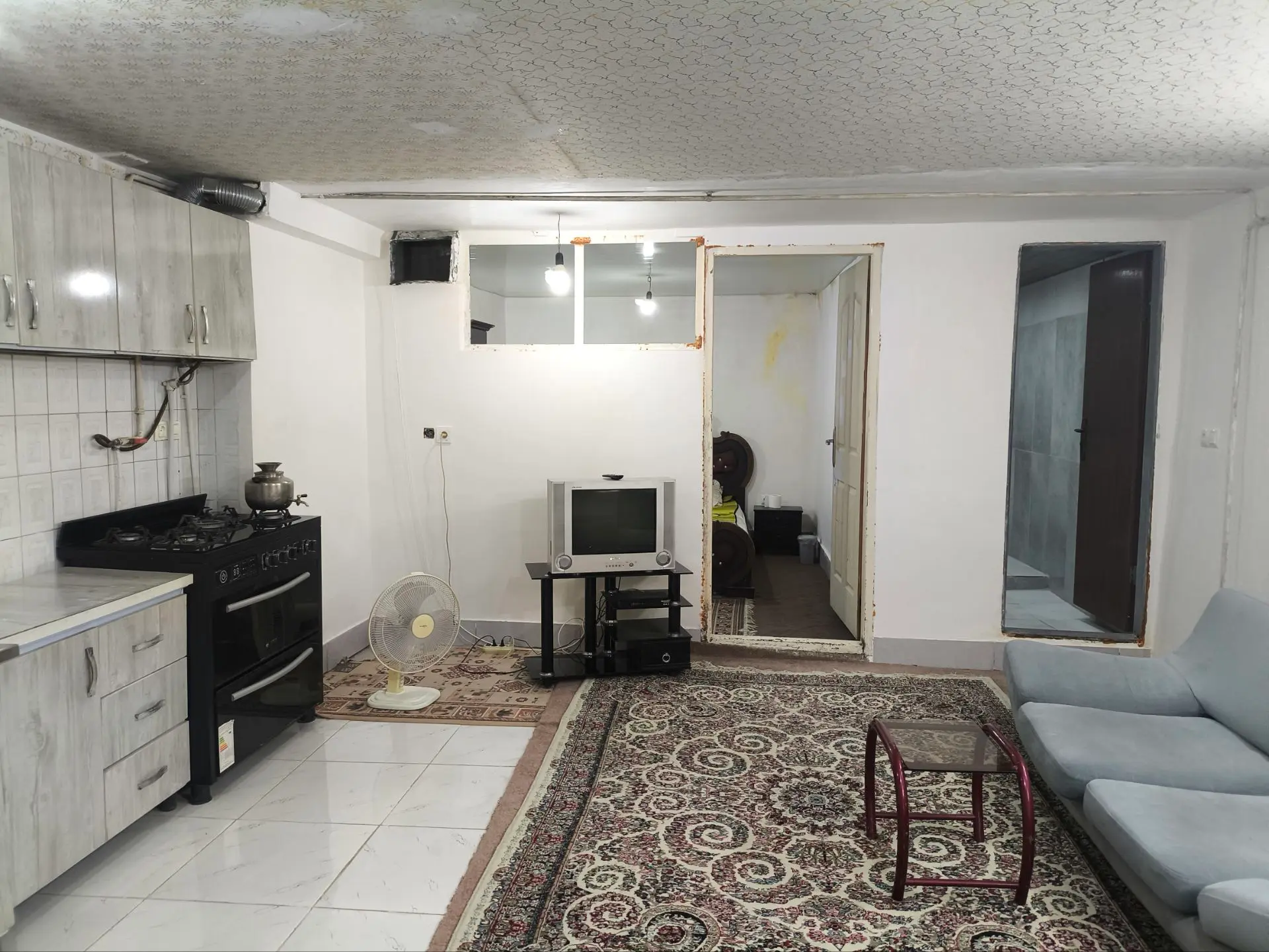 آپارتمان دو خوابه تمیز
