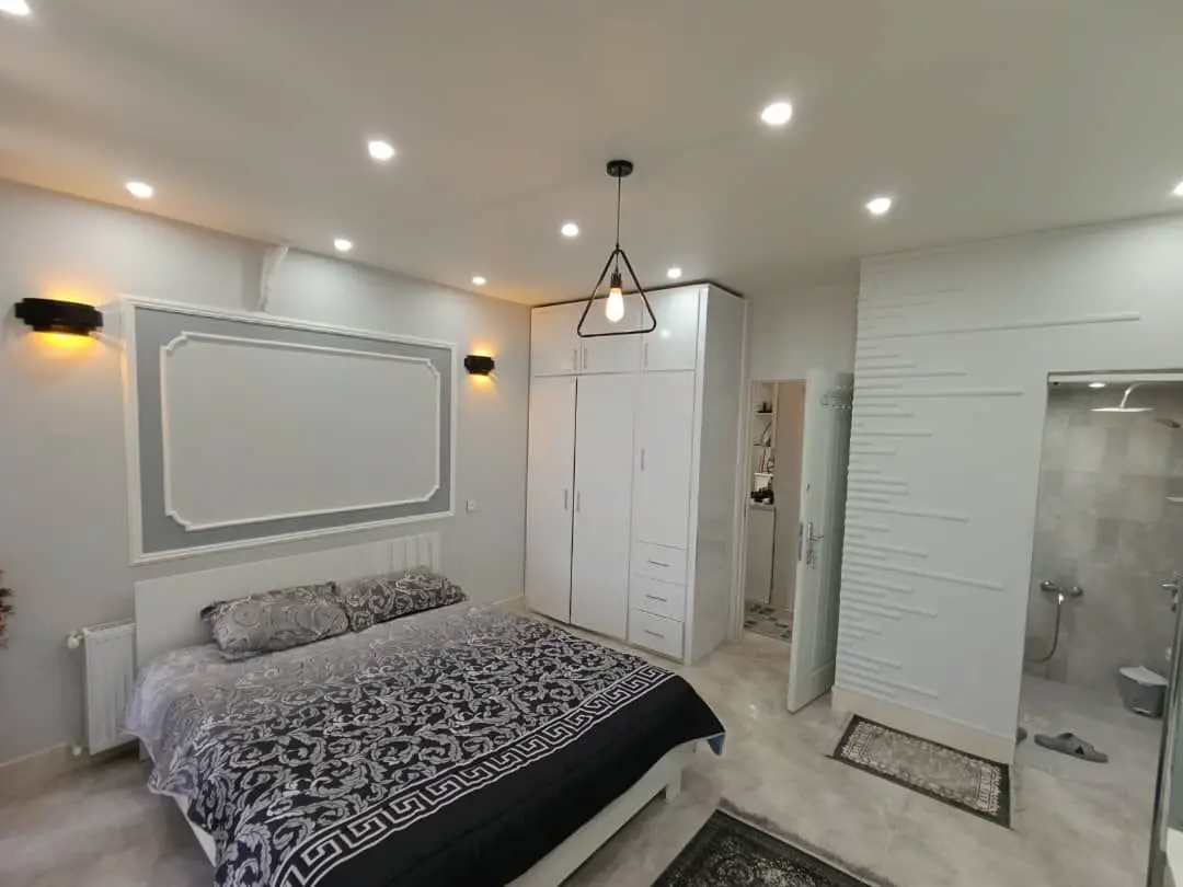باغ ویلا استخردار دوخوابه (عمارت سفید)