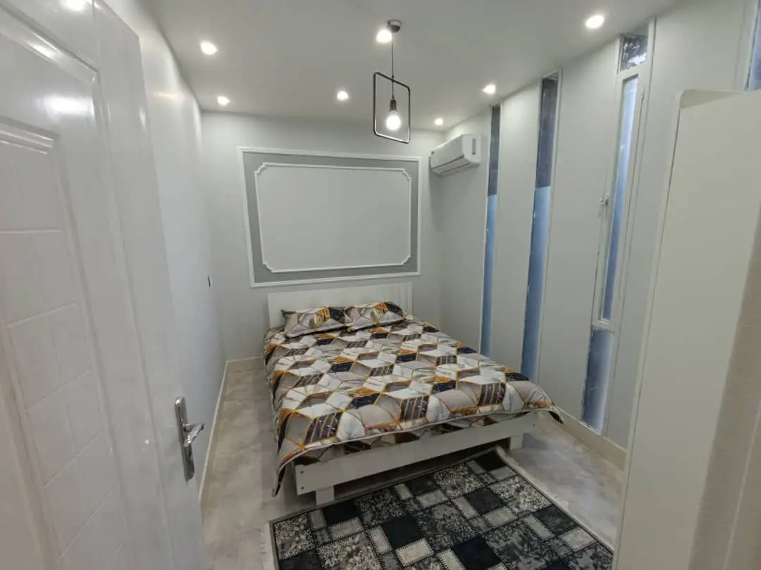 باغ ویلا استخردار دوخوابه (عمارت سفید)