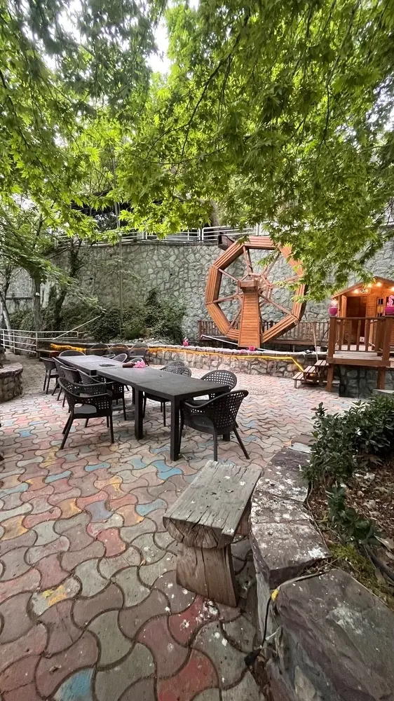 کلبه هتل باغ آرامش