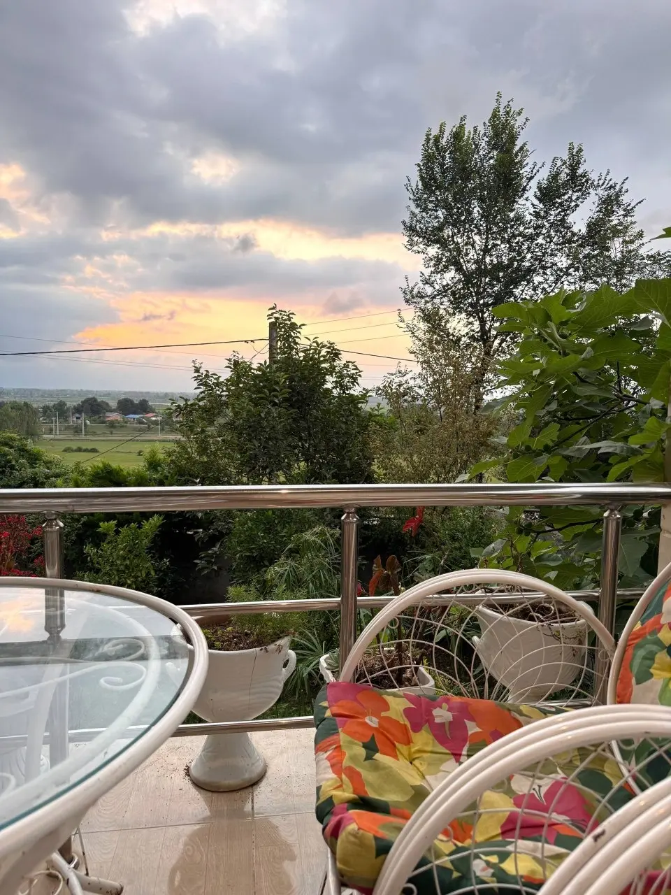 ویلای کوهپایه ای بهشت دهکده