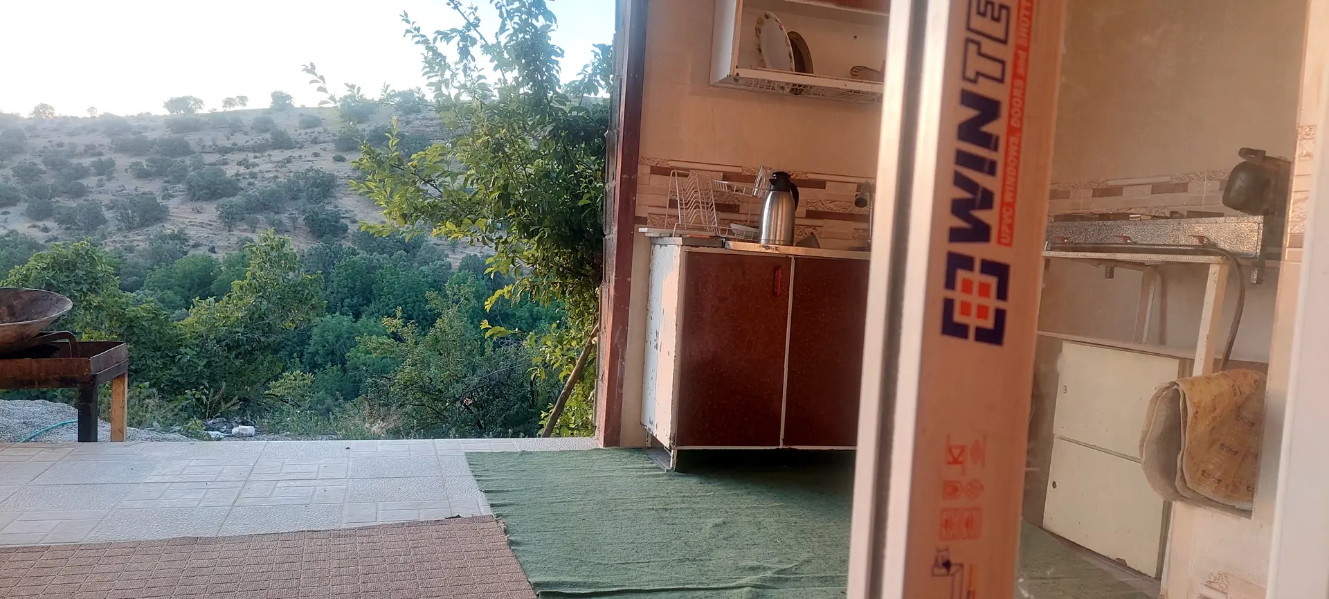 کلبه سنتی ننه پریناز
