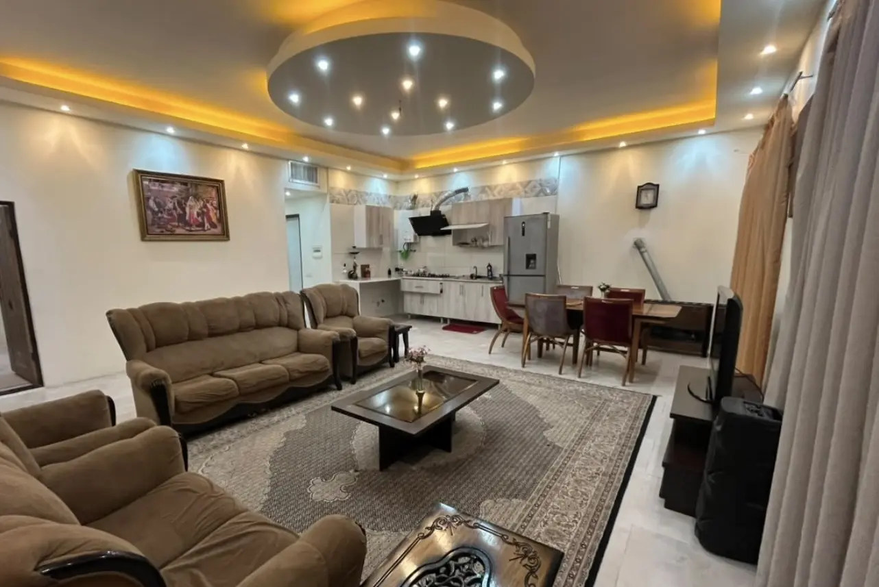 ویلای استخردار سرپوشیده چهارفصل آرنا
