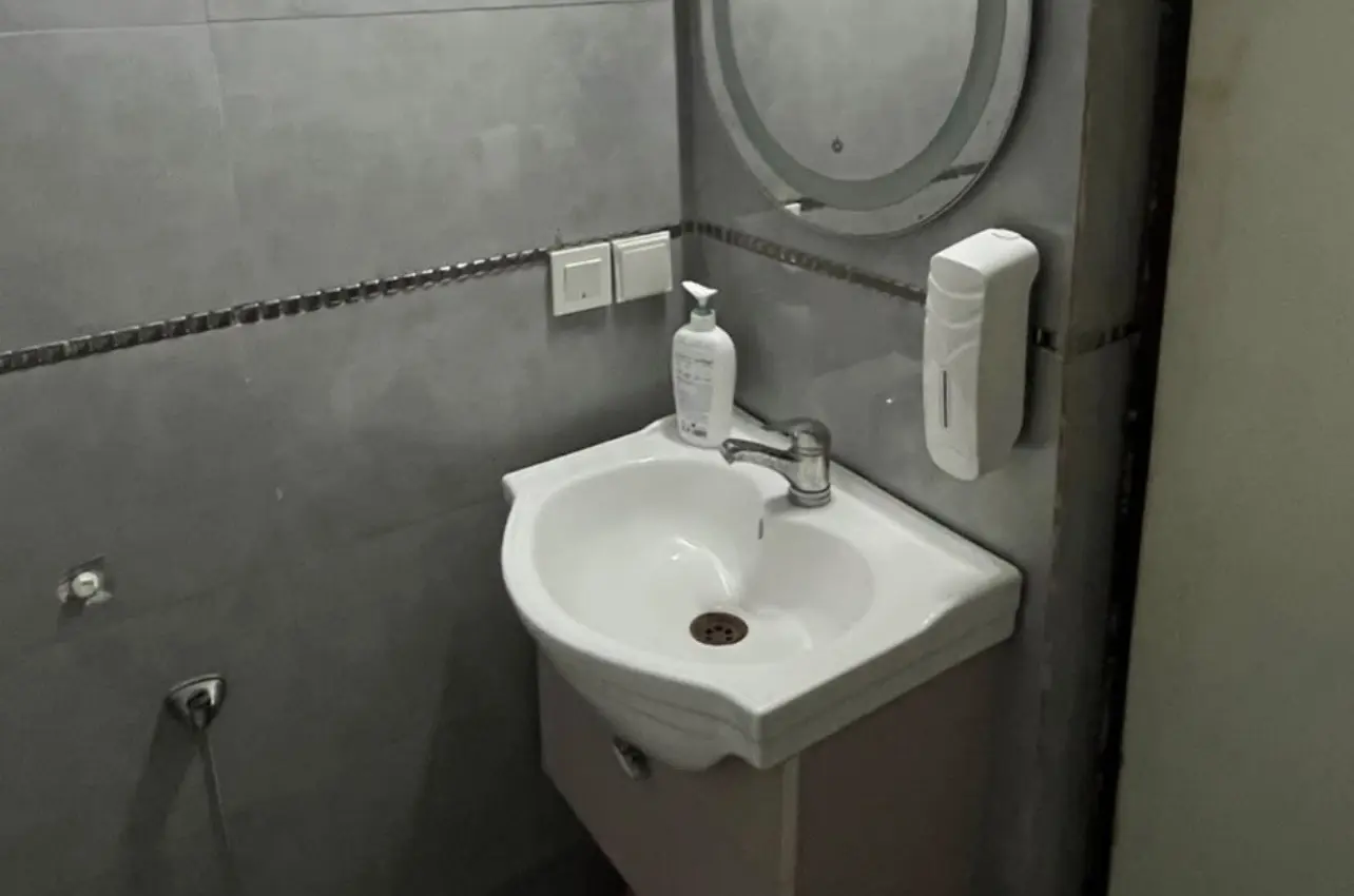 ویلای استخردار سرپوشیده چهارفصل آرنا