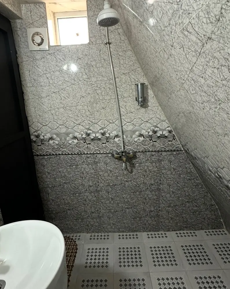 کلبه سوییسی جکوزی دار تیروم