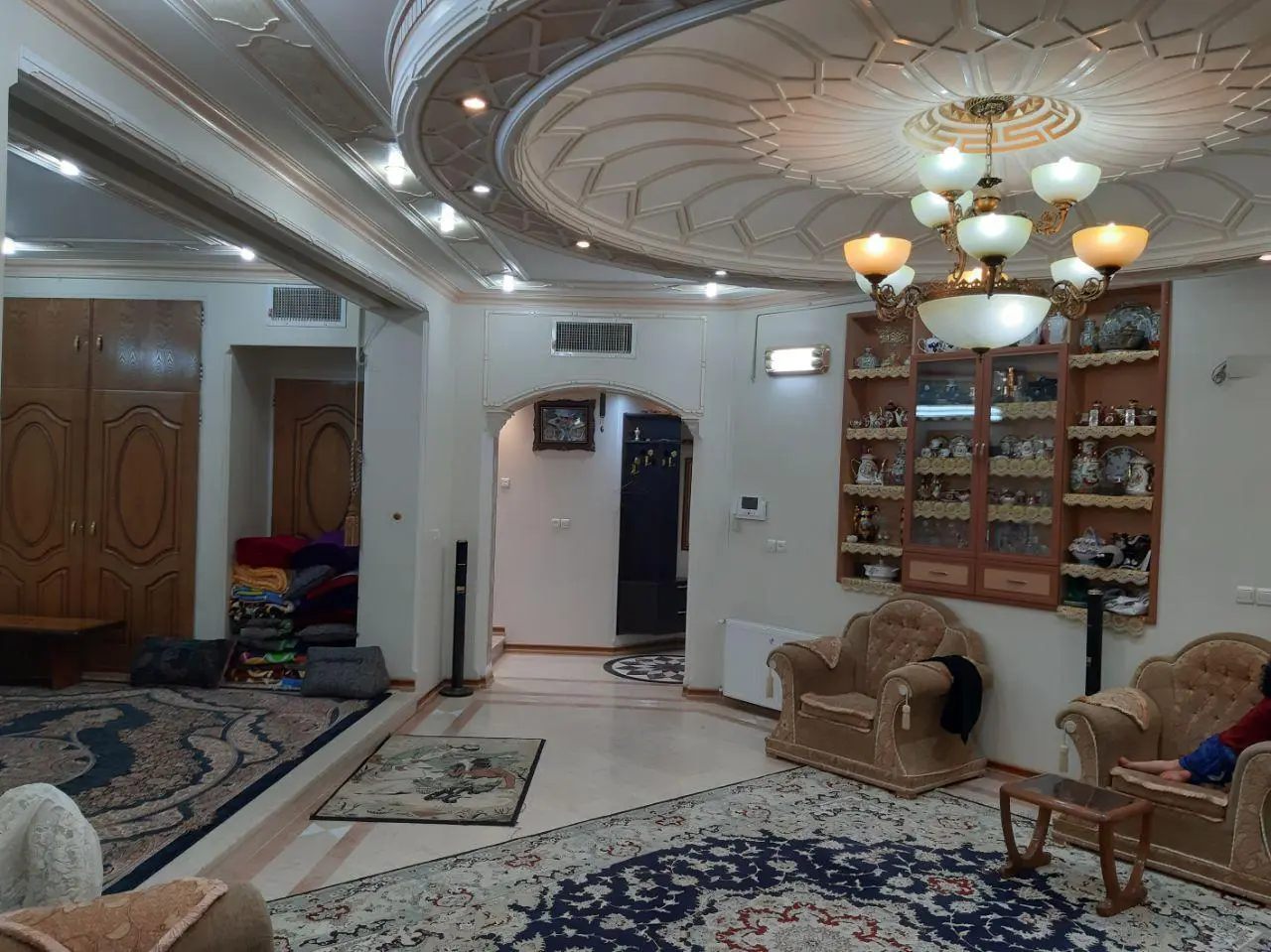 یزد شیک سوئیت استان یزد، یزد