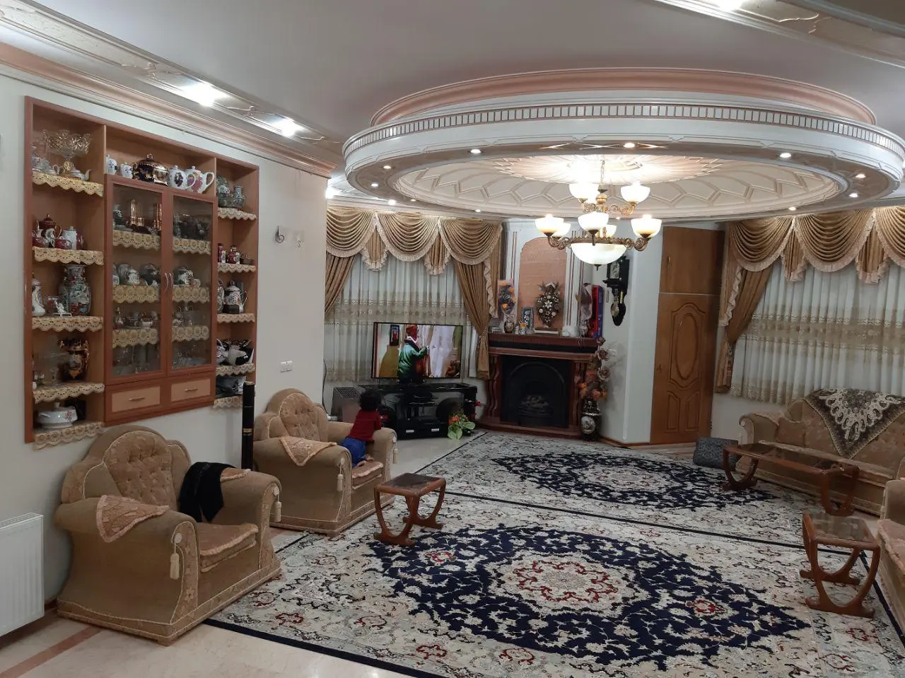 یزد شیک سوئیت استان یزد، یزد