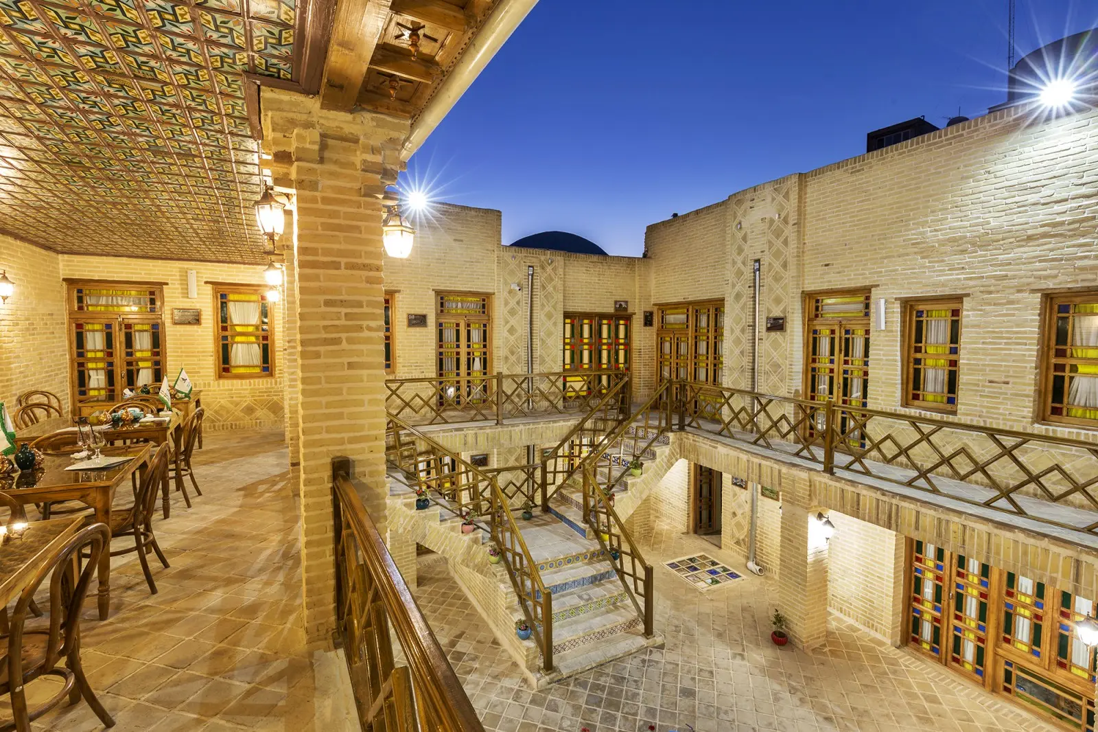 اقامتگاه سنتی در زنجان