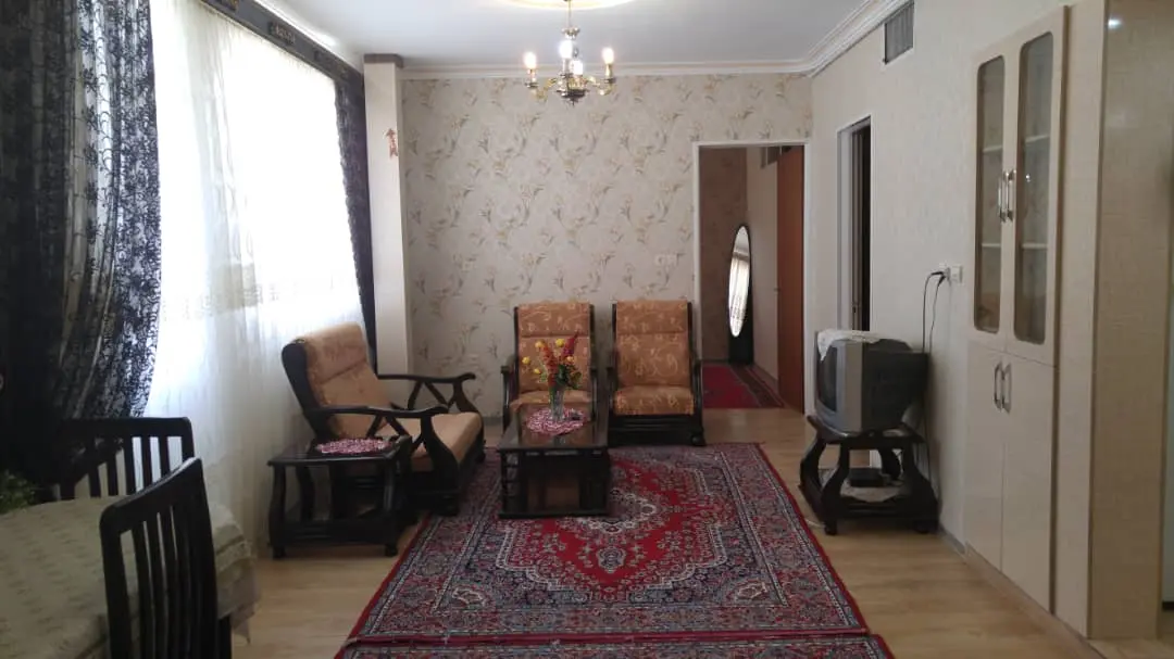 آپارتمان مبله دو خوابه شیک در همدان