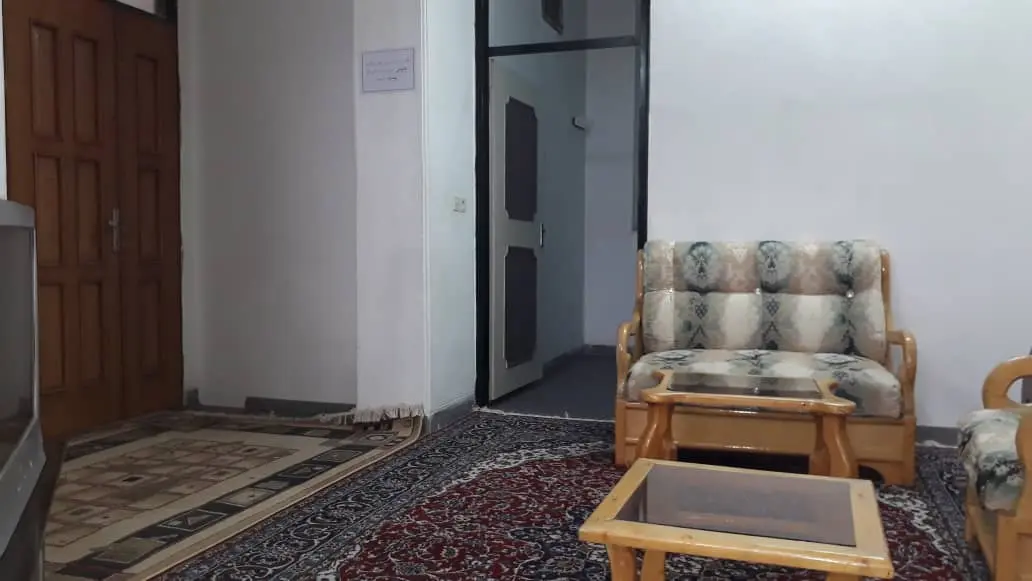 اجاره منزل یک خواب((هم کف)) در شیراز