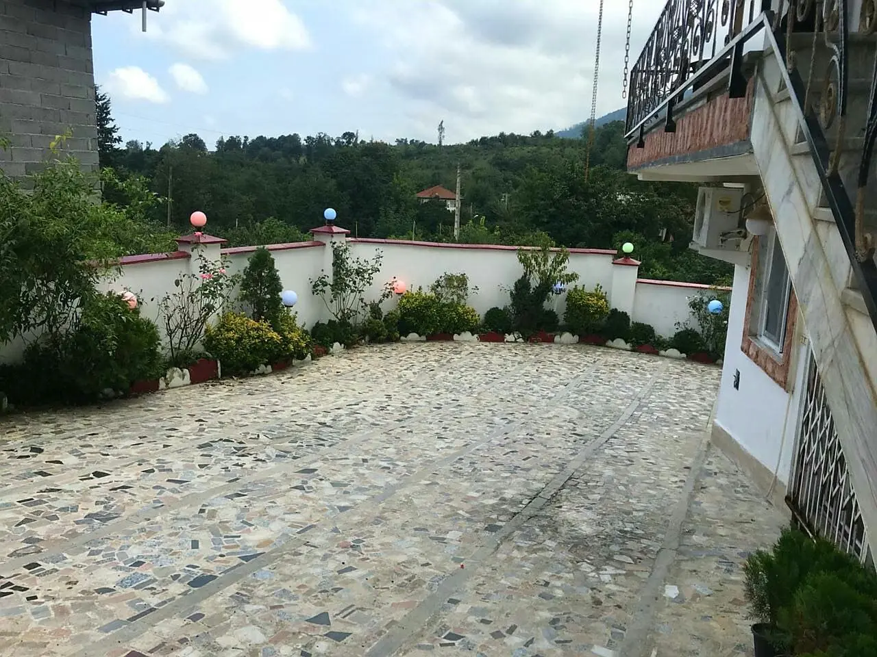 ویلا اجاره ای رامسر جنگلی