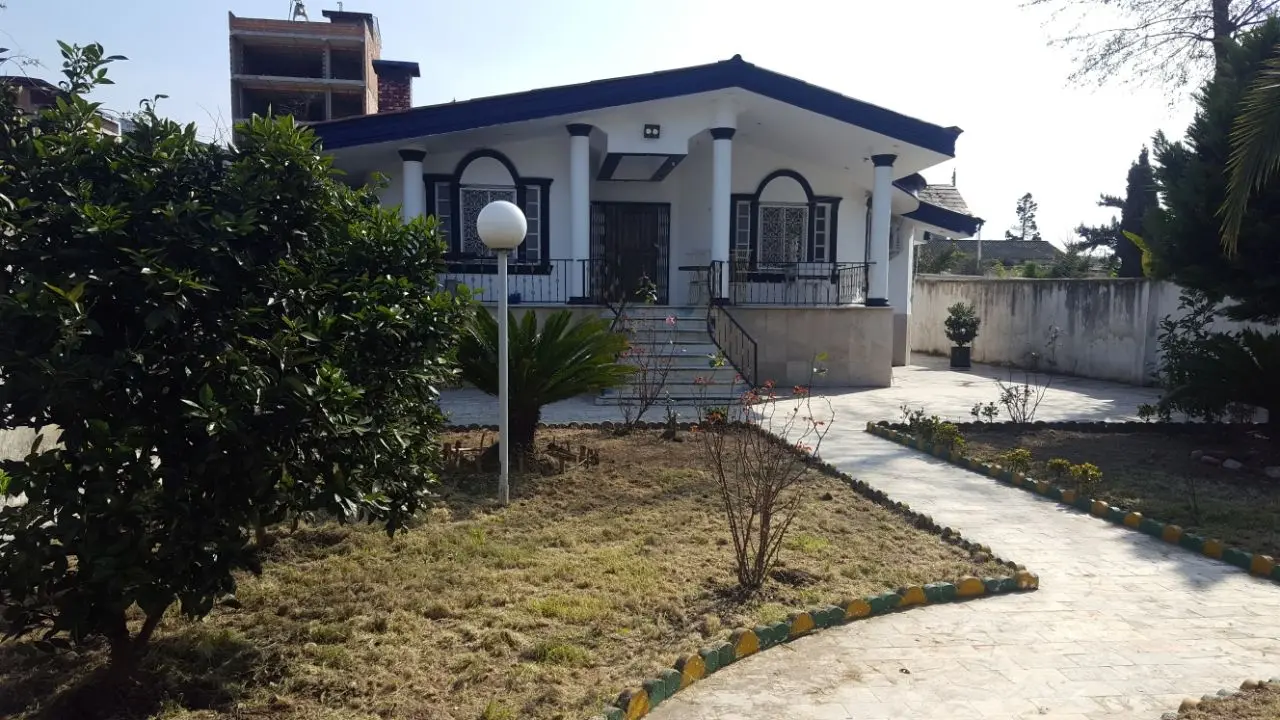 ویلا ساحلی استخر دار دربست  چالوس 